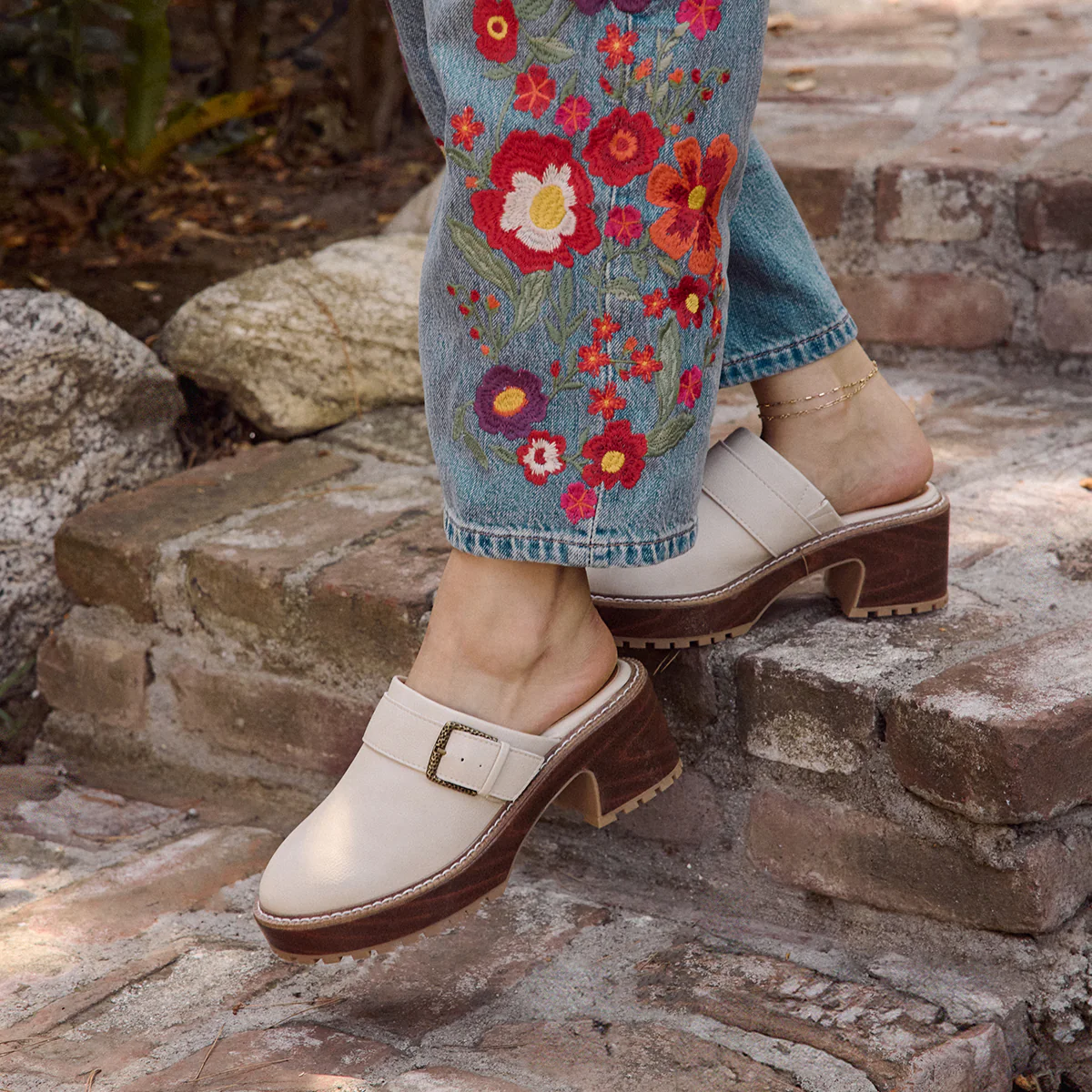 Barker Platform Clog - Image 6