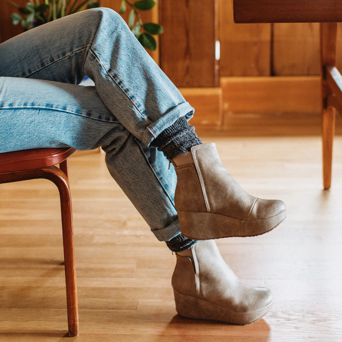 Brittany Wedge Ankle Boot - Image 15