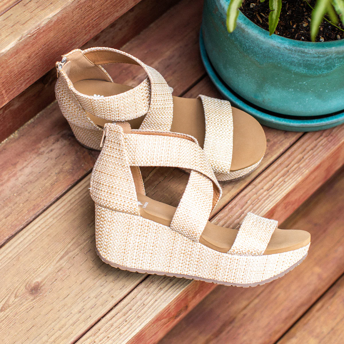 Bronwen Wedge Sandal - Image 5