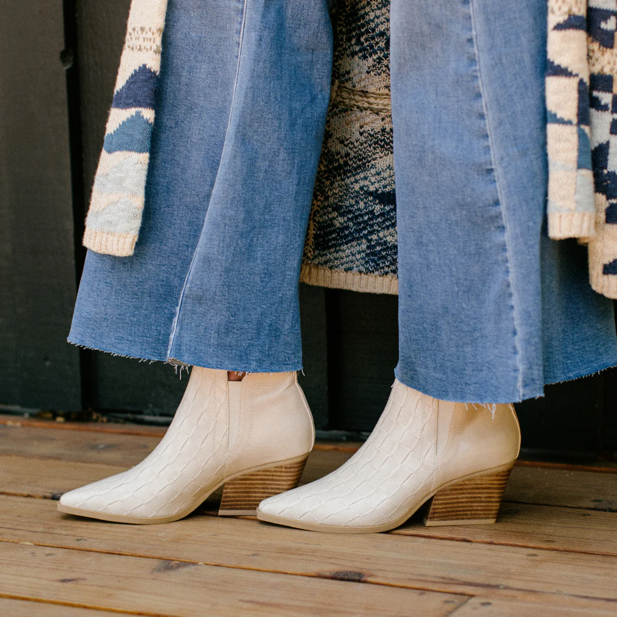 Cameon Ankle Boot - Image 15