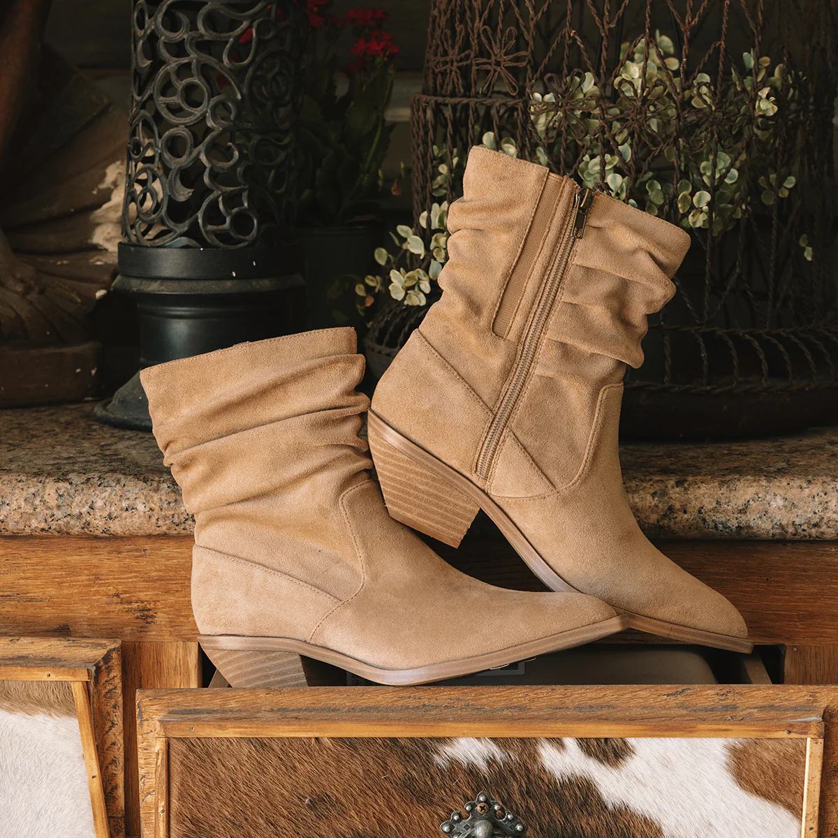 Caralia Slouch Boot - Image 12