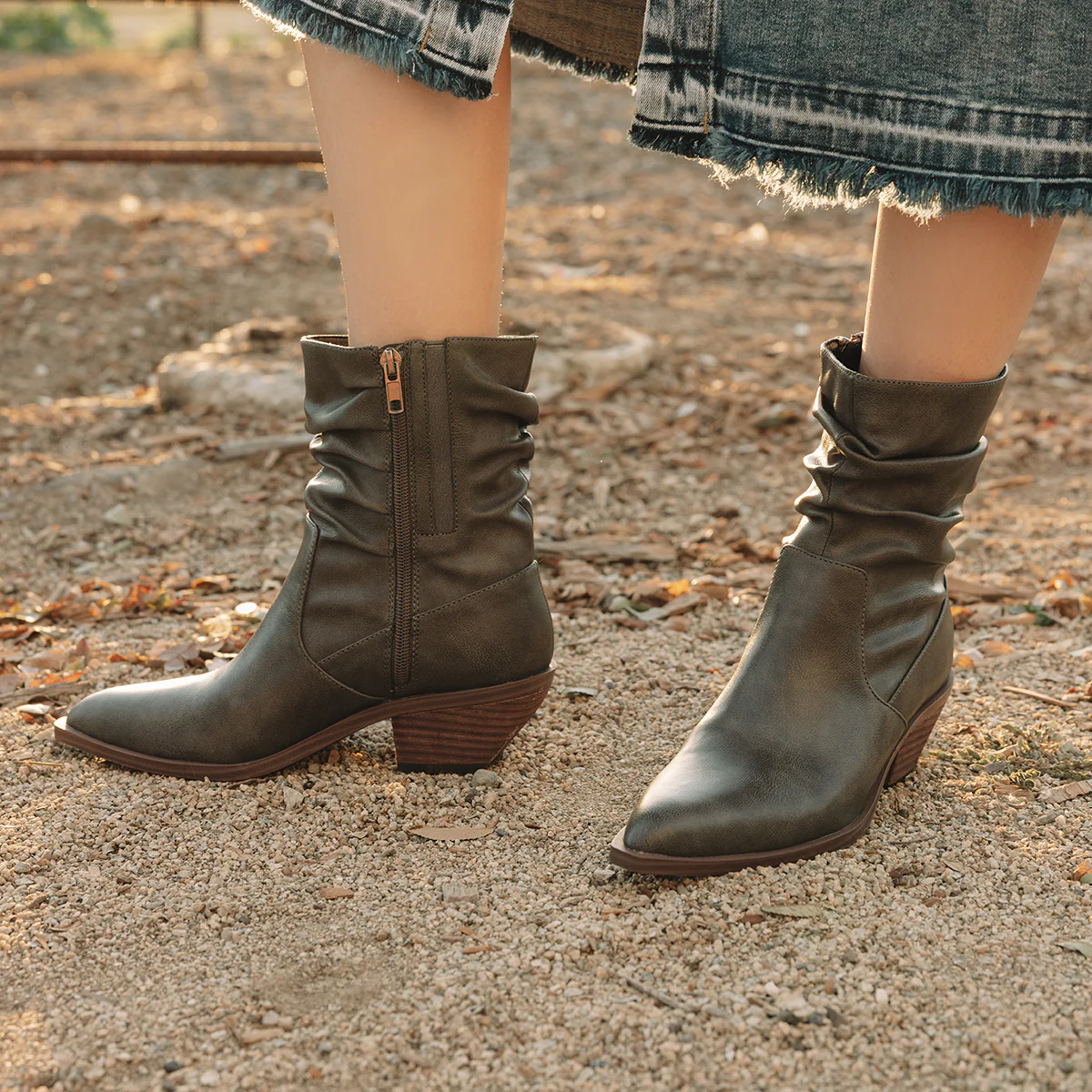 Caralia Slouch Boot - Image 6
