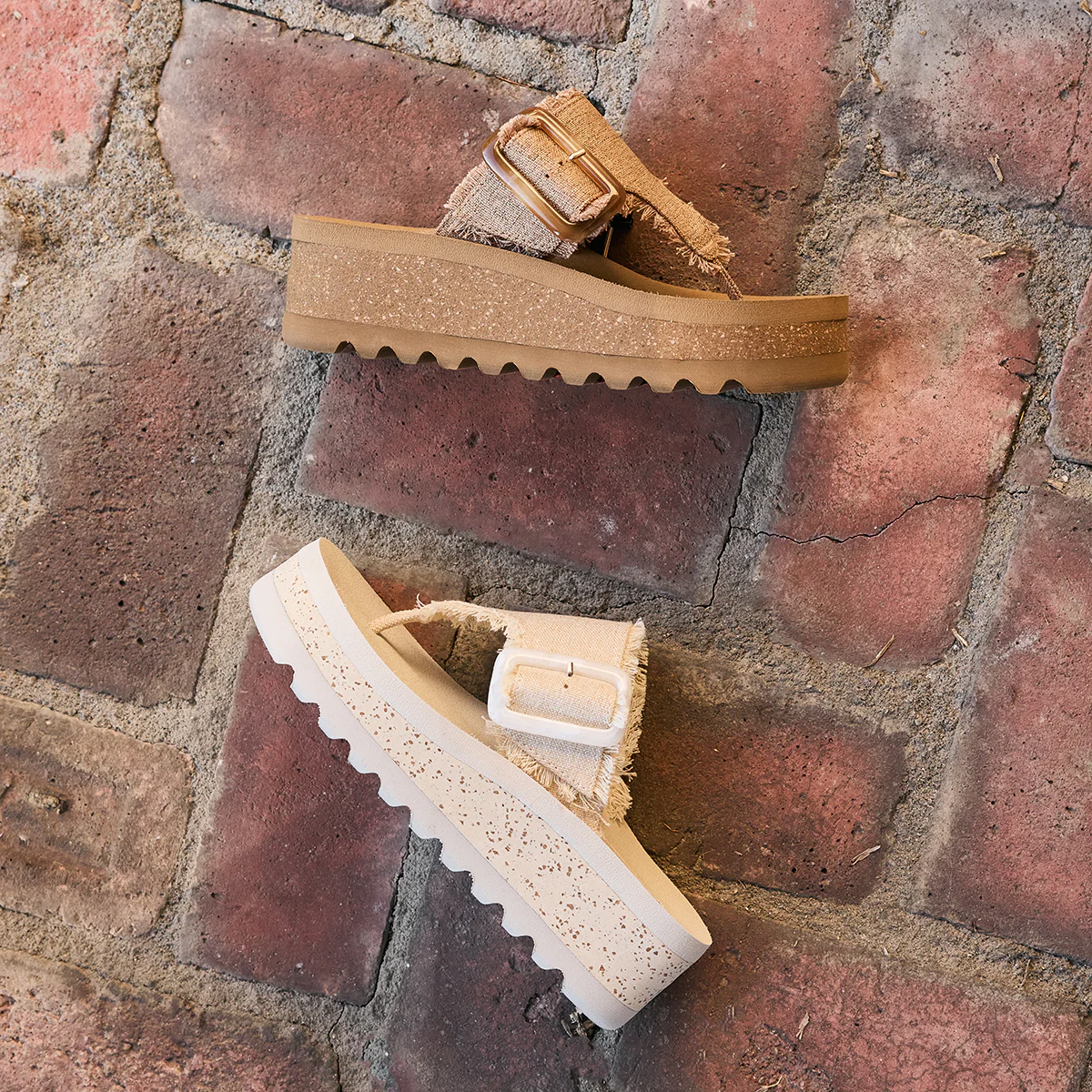 Carlow Flatform Sandal - Image 6