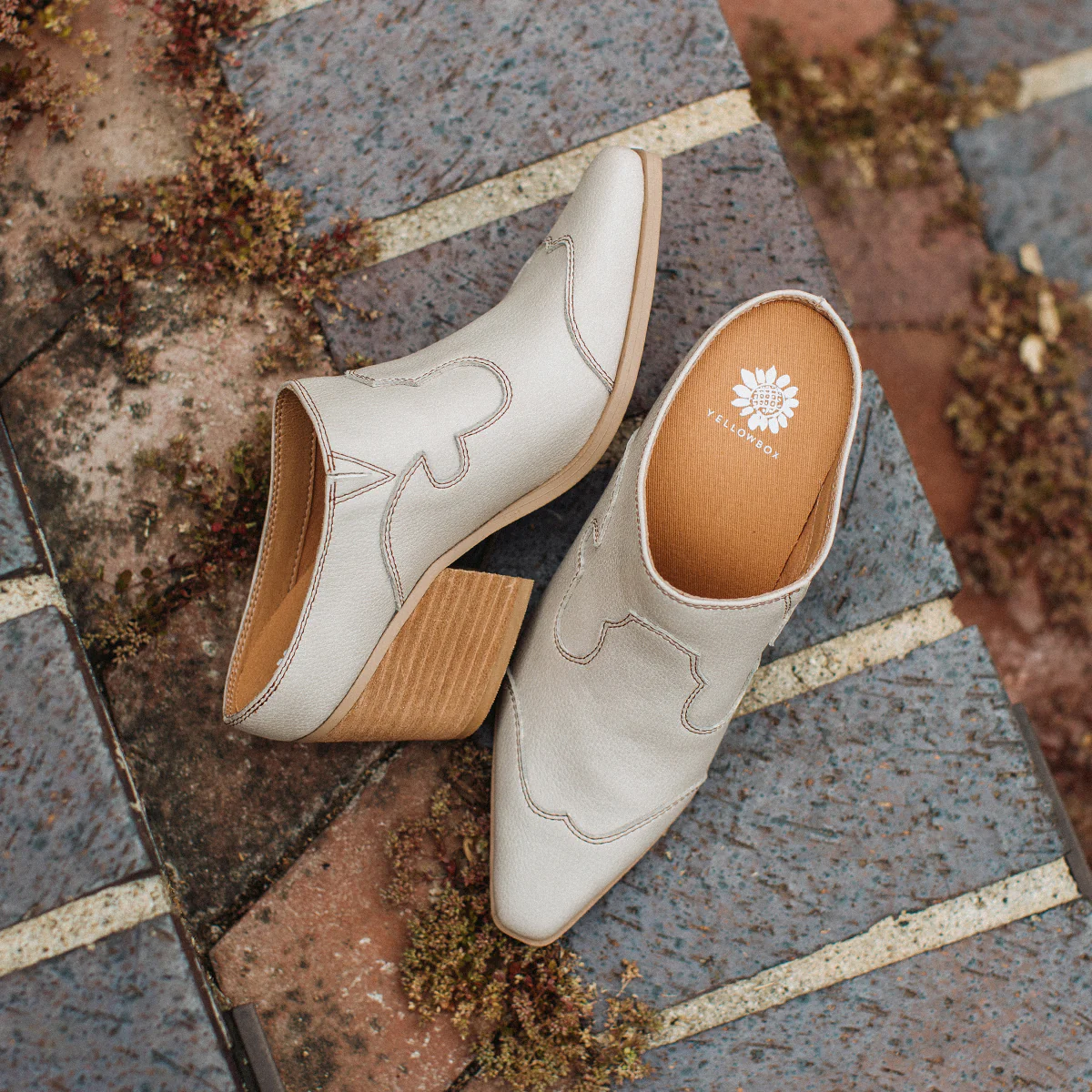Cyan Heeled Mule - Image 12