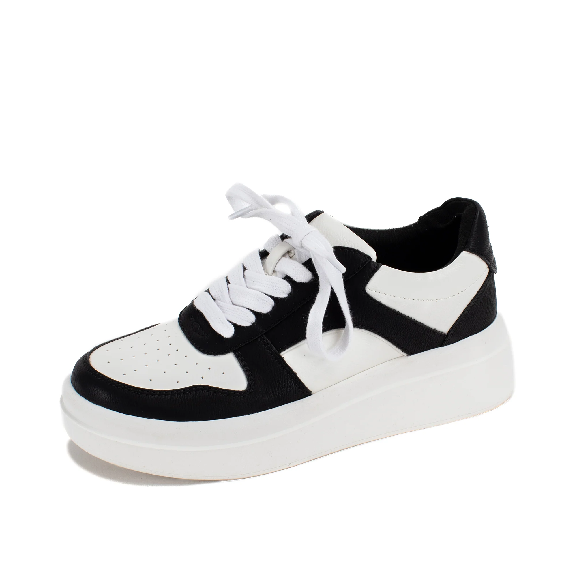 Emma Flatform Sneaker - Image 9