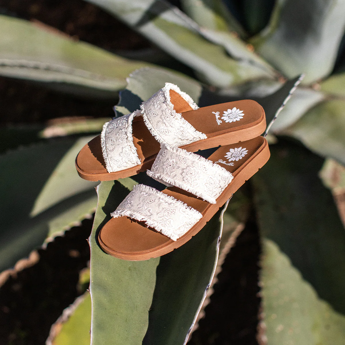 Findlay Slide Sandal - Image 10