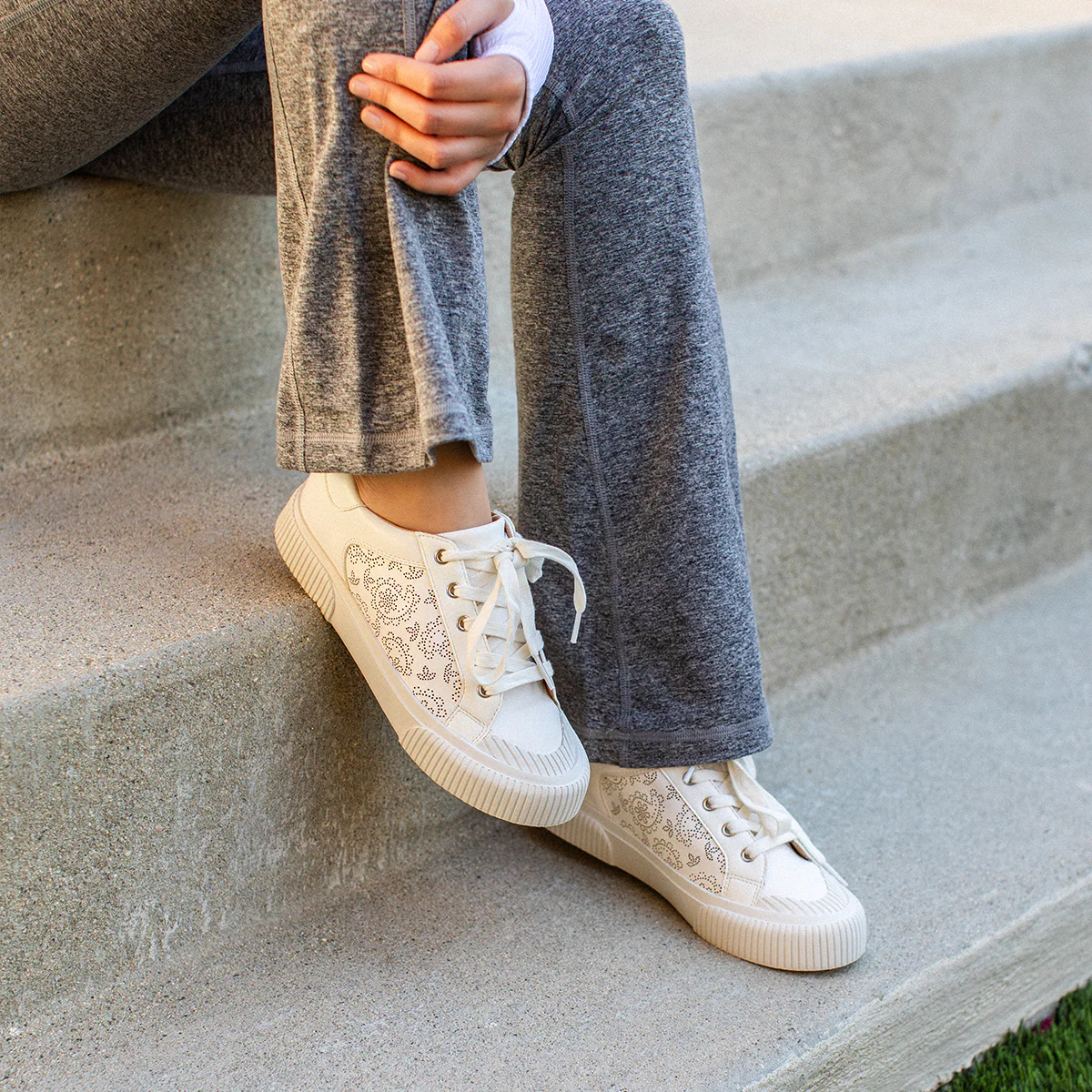 Gallen Lace-up Sneaker - Image 12