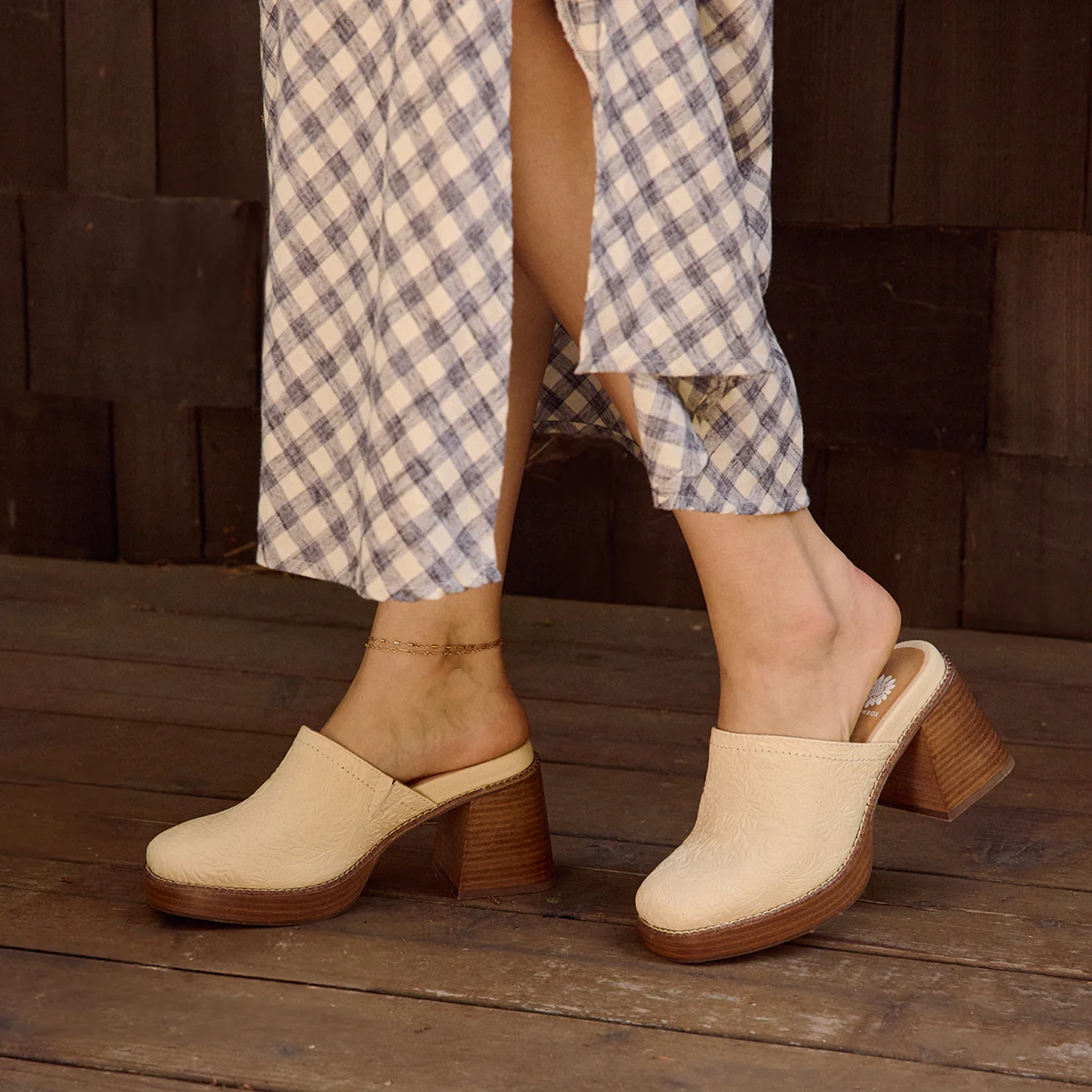 Ivaria Platform Clog - Image 6