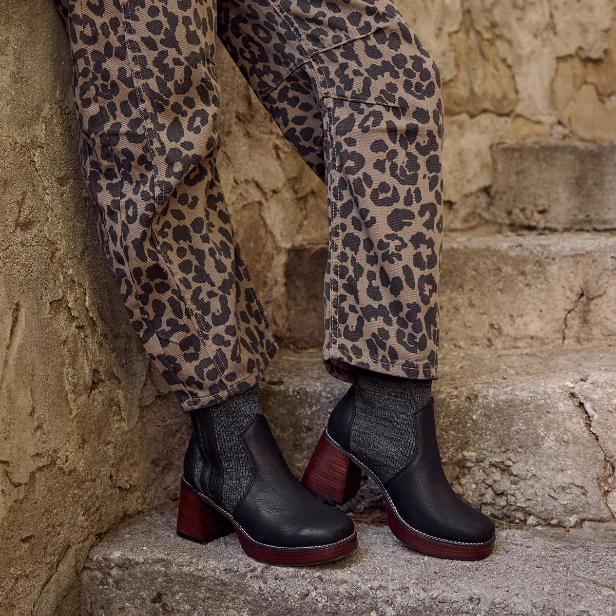 Izmir Chelsea Ankle Boot - Image 12
