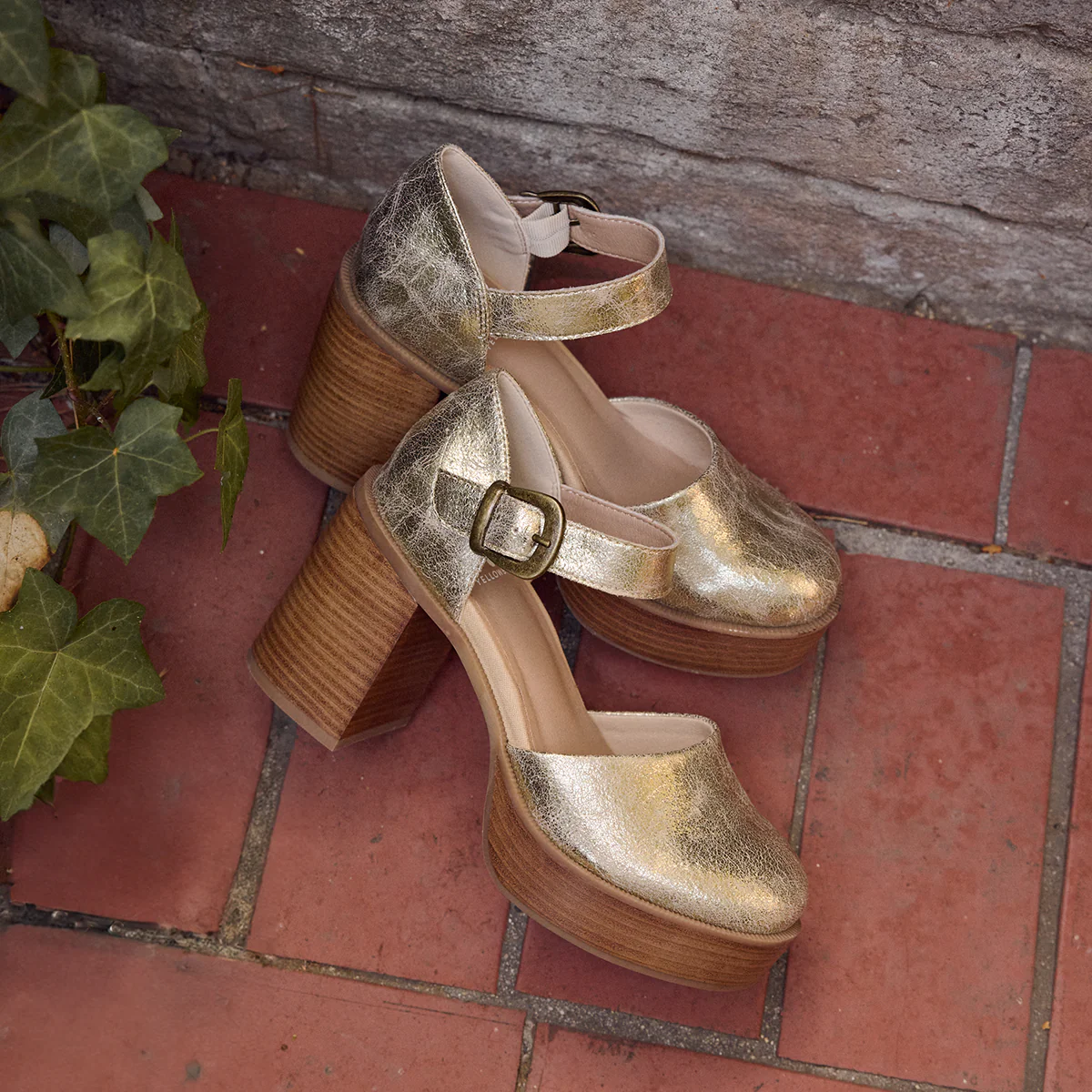 Lauralyn Platform Clog - Image 5