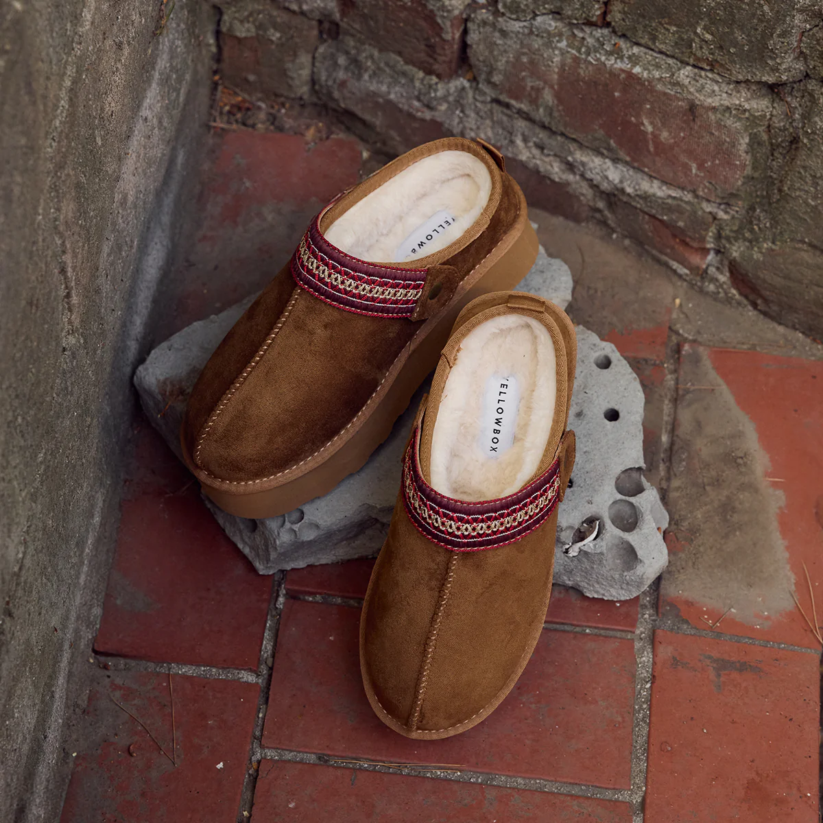 Magda Flatform Clog - Image 5