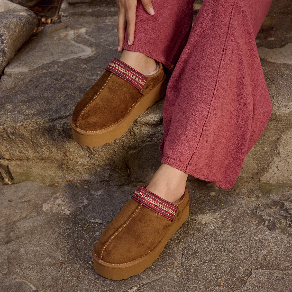 Magda Flatform Clog - Image 6