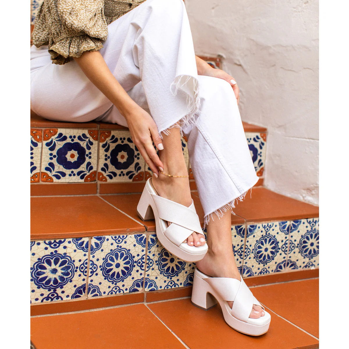 Ovilia Platform Heel - Image 6