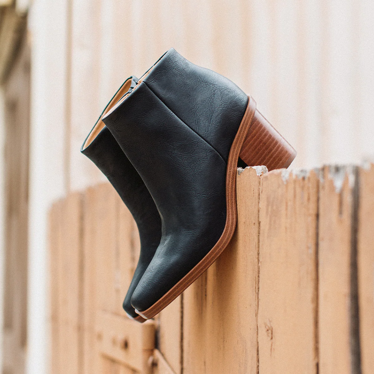 Velta Ankle Boot - Image 10