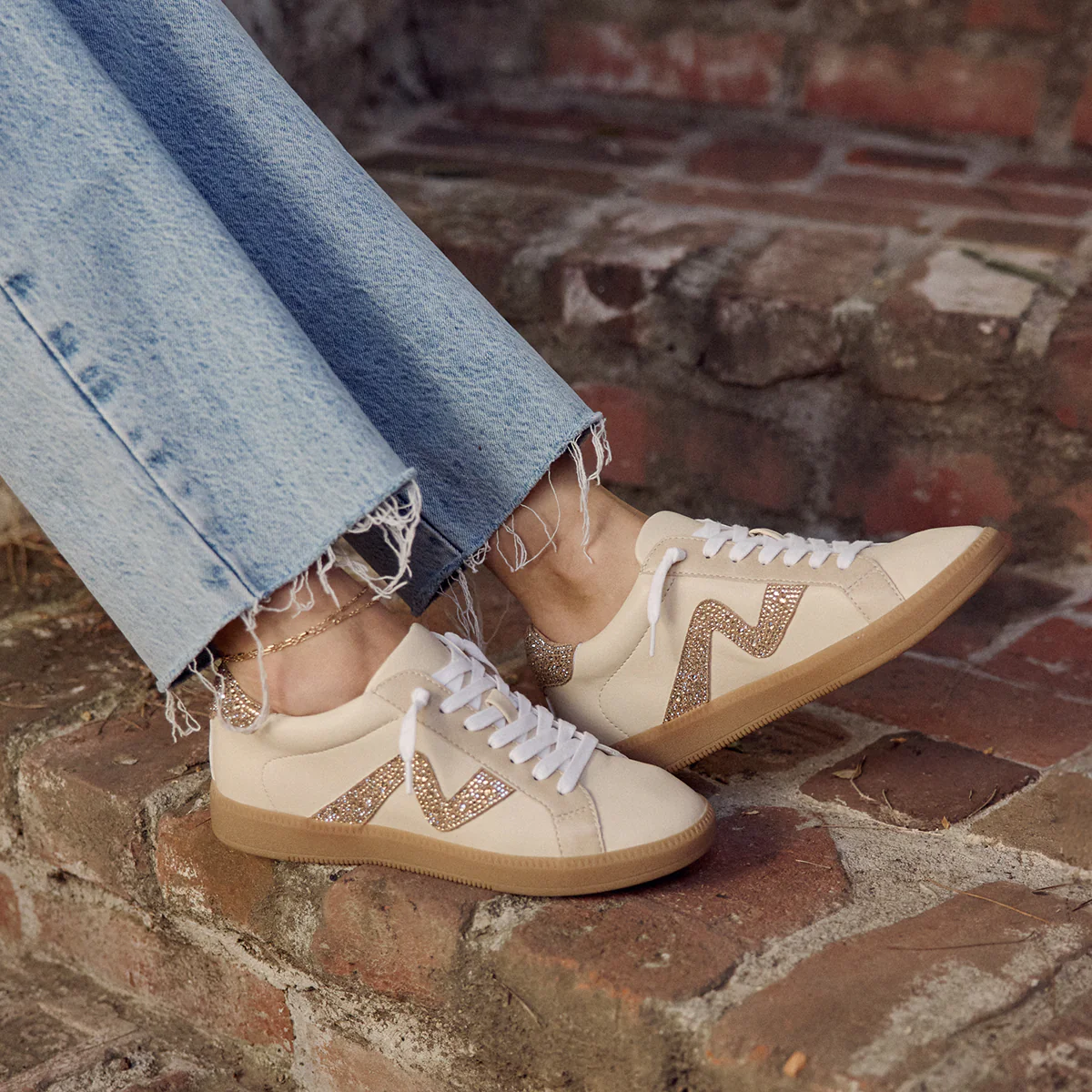 Ziti Crystal Sneaker - Image 12